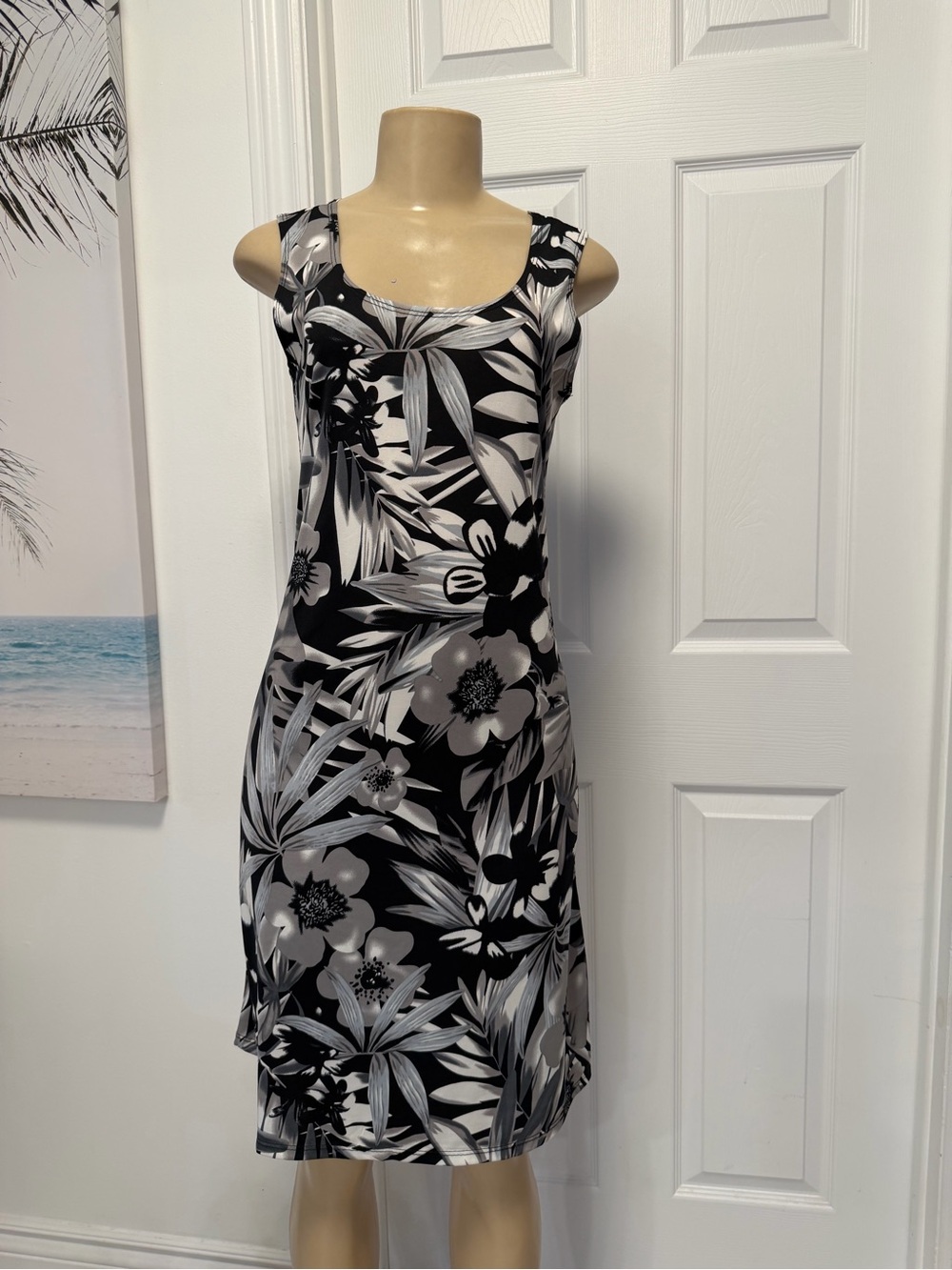 Black & White Floral Sheath Dress